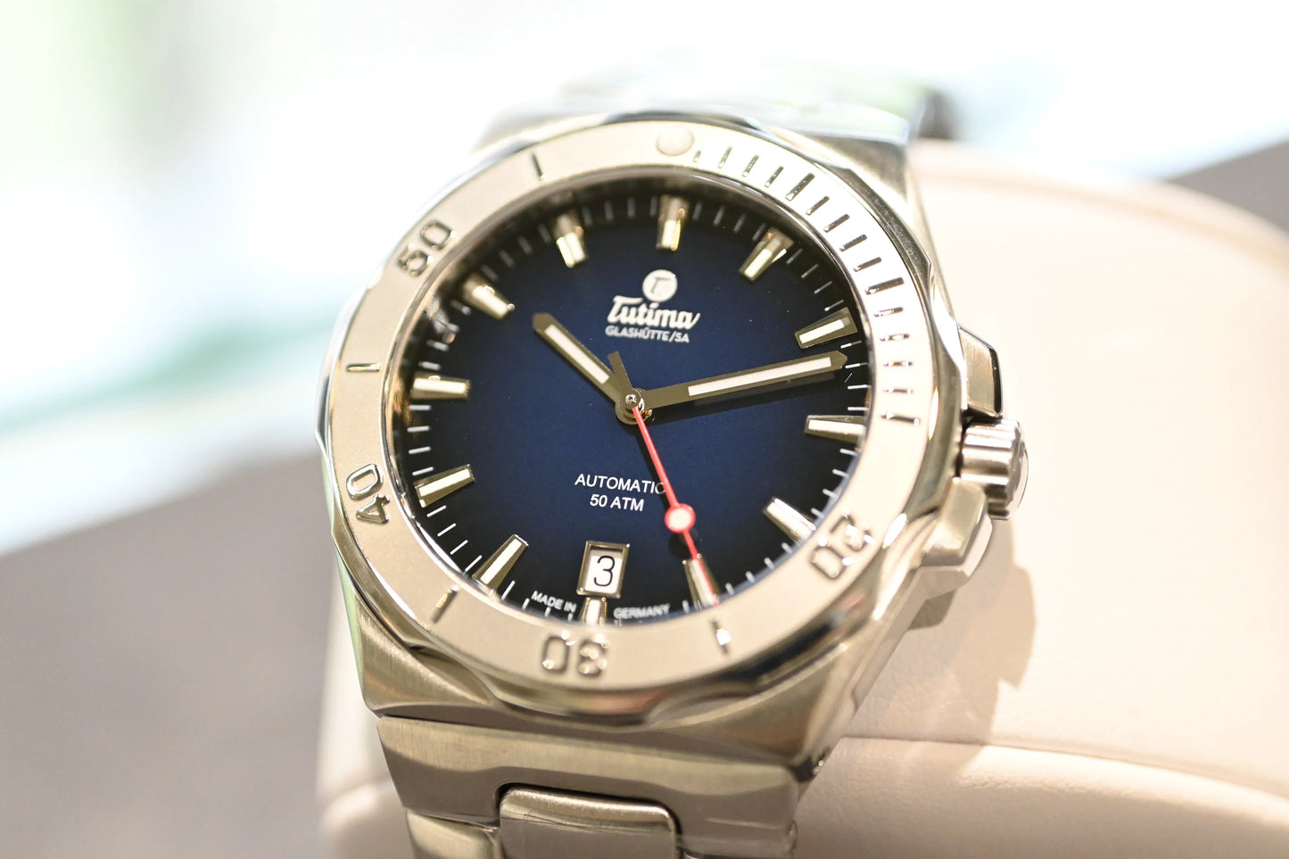 6156-04 - コントワーヌ