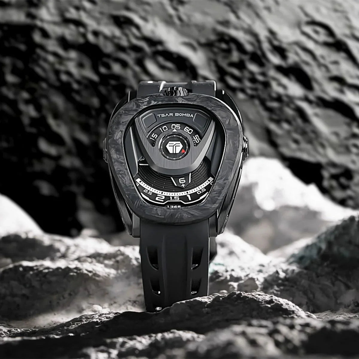 TB8213A-06(RBK)SET TSAR BOMBA 腕時計